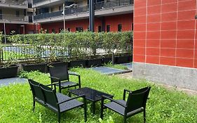 Cos54 - Exclusive Apartment With Garden In Milan