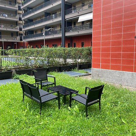 Cos54 - Exclusive Apartment With Garden In Milano Esterno foto